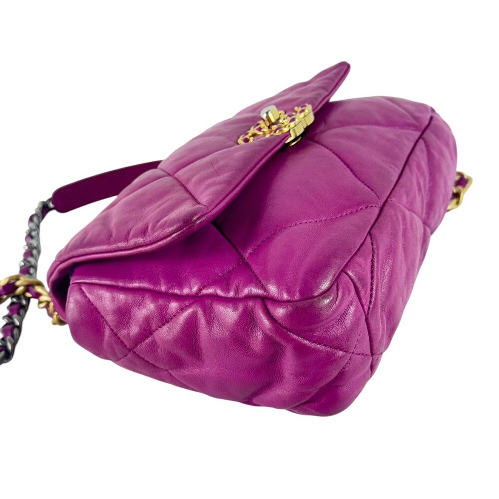 CHANEL 19 Flap Orchid Purple Quilted Lambskin Chain Link Crossbody Bag - Picture 6 of 16